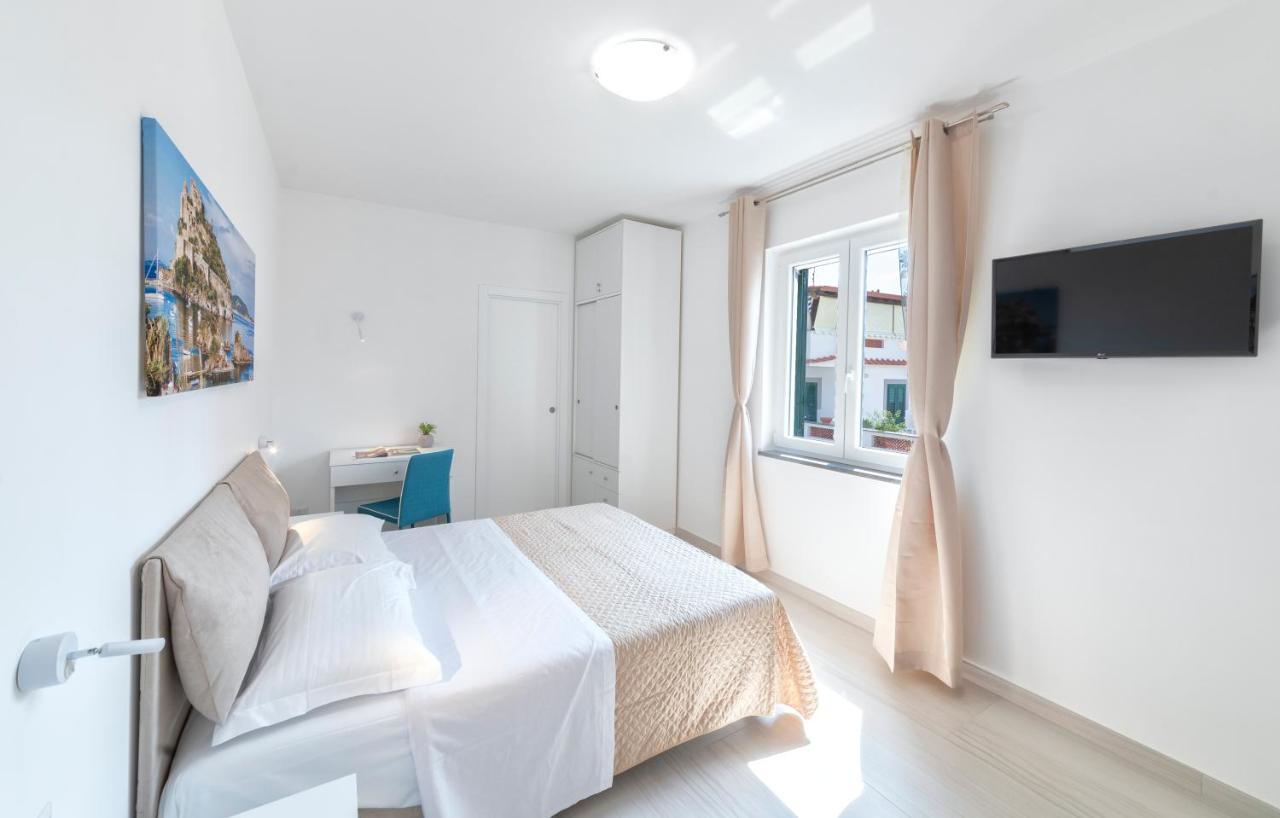 איסקיה B&B La Gioia מראה חיצוני תמונה