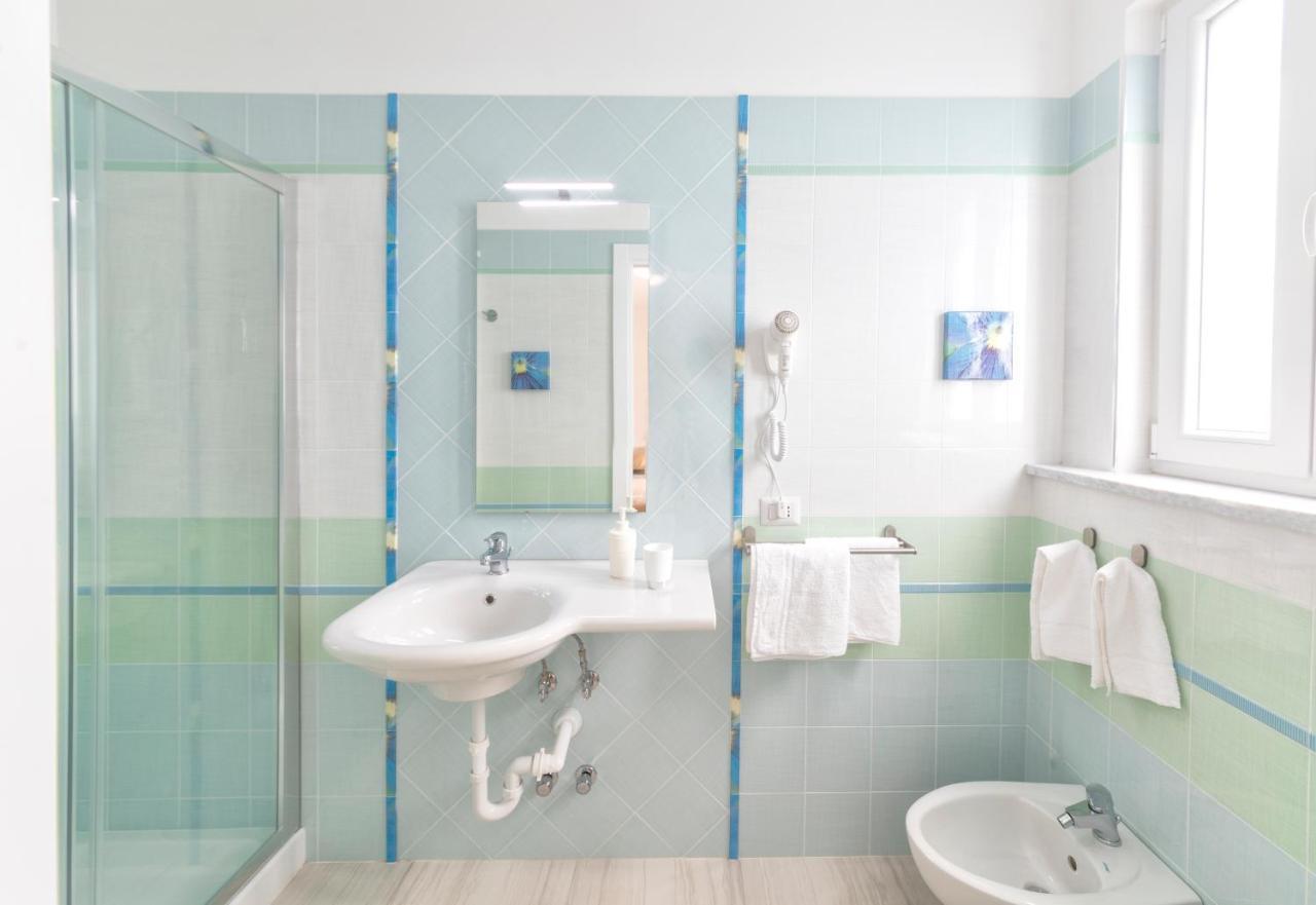 איסקיה B&B La Gioia מראה חיצוני תמונה