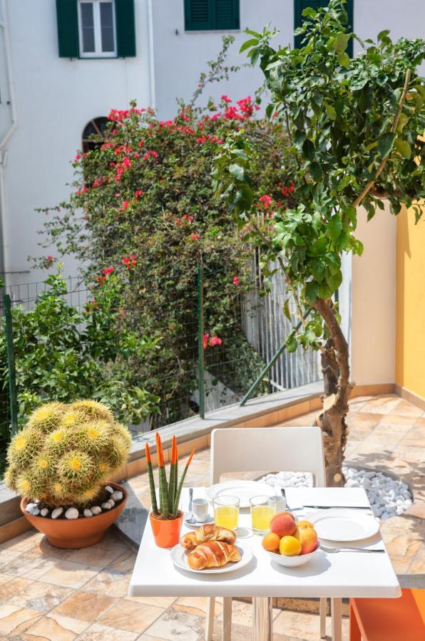 איסקיה B&B La Gioia מראה חיצוני תמונה