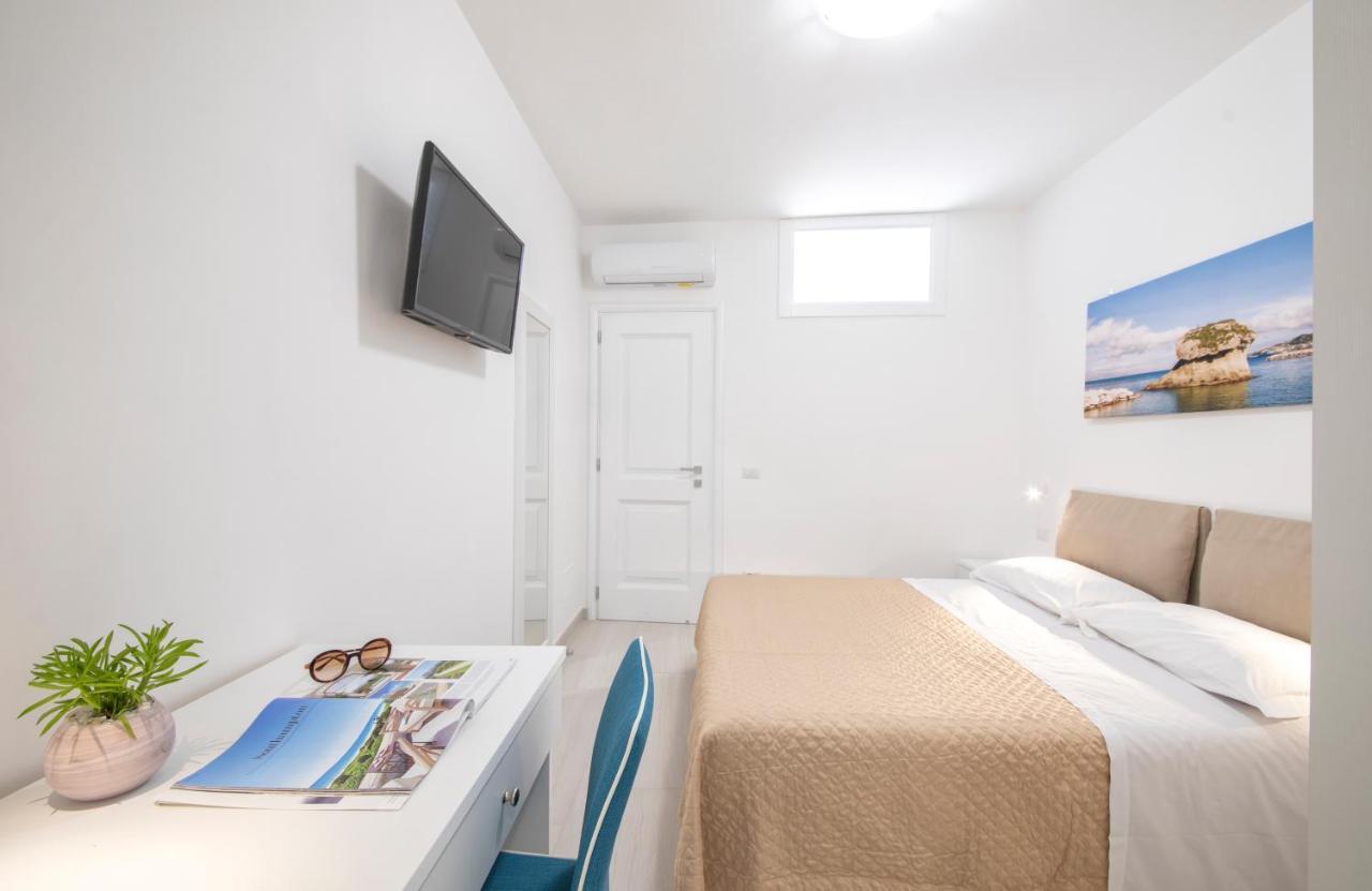 איסקיה B&B La Gioia מראה חיצוני תמונה